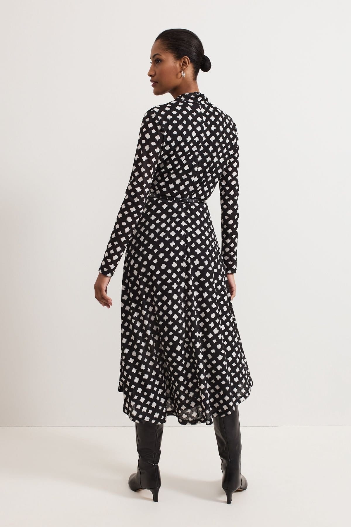 Phase Eight Phase Eight Women's Caitlin Asymmetric Wrap Midi Dress in Black - 4