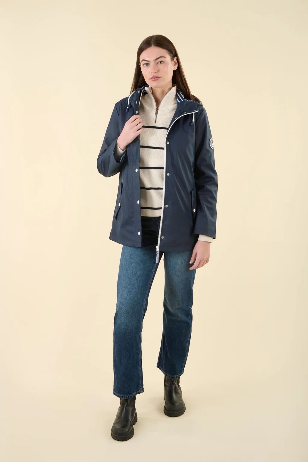 D2C D2C Women's Cruise Jacket in Navy - 2