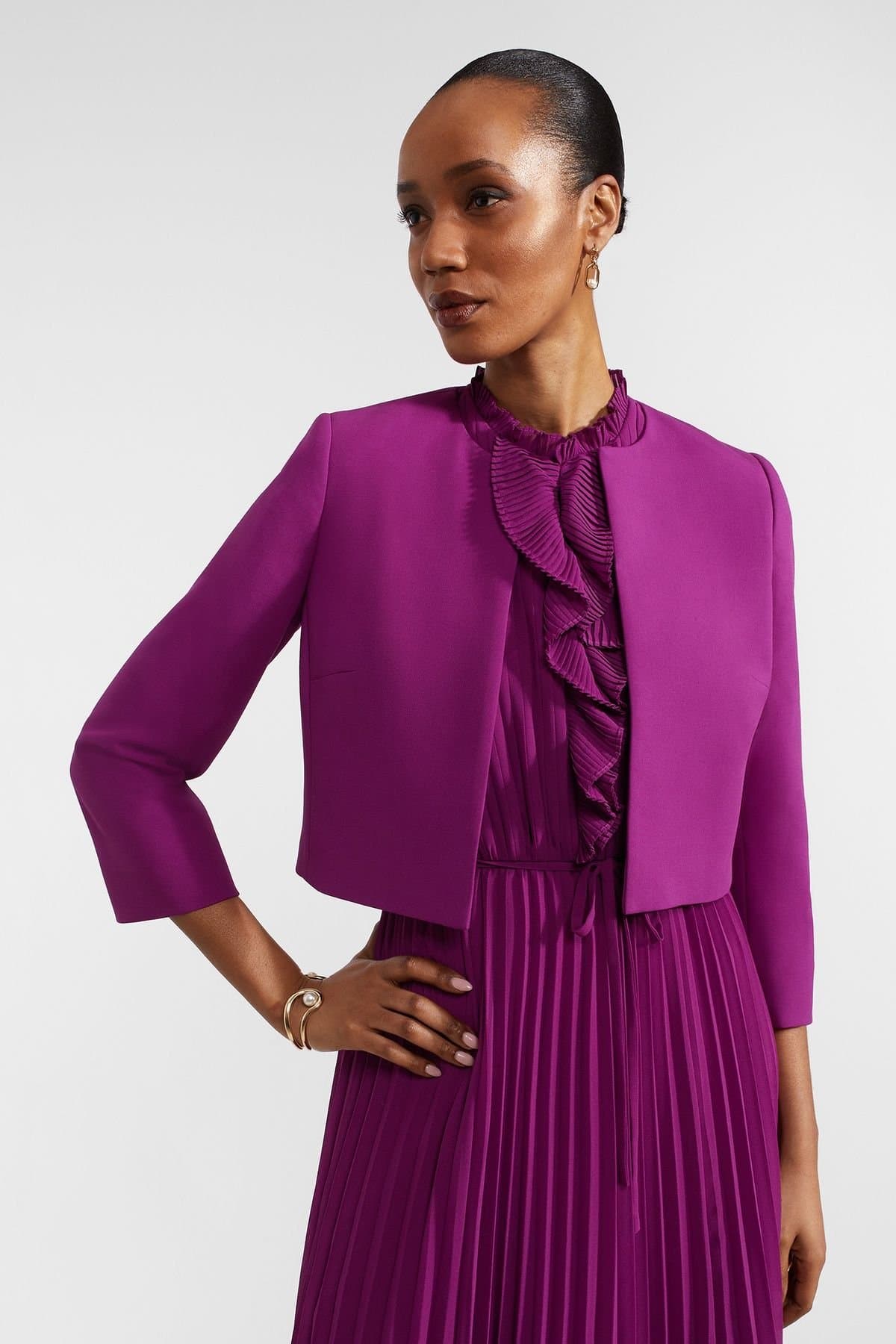 Hobbs London Hobbs London Women's Elize Textured Cropped Crepe Jacket in Magenta