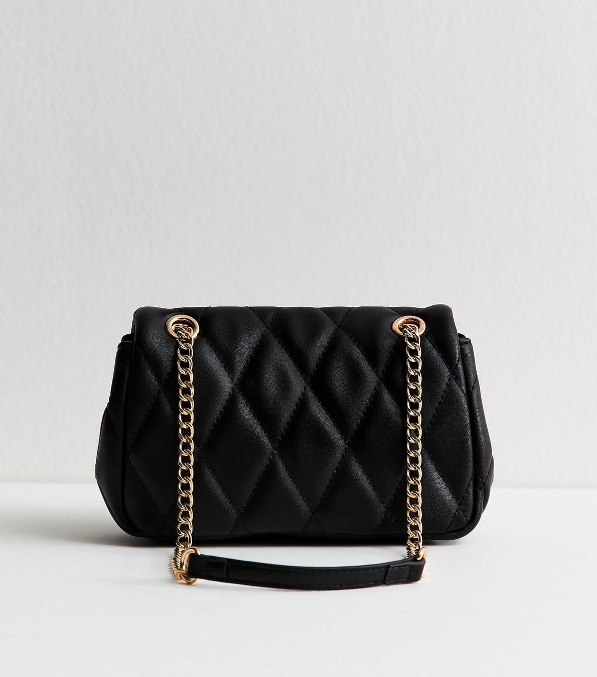 New Look Black Quilted Faux Leather Chain Strap Bag Vegan New Look - 4