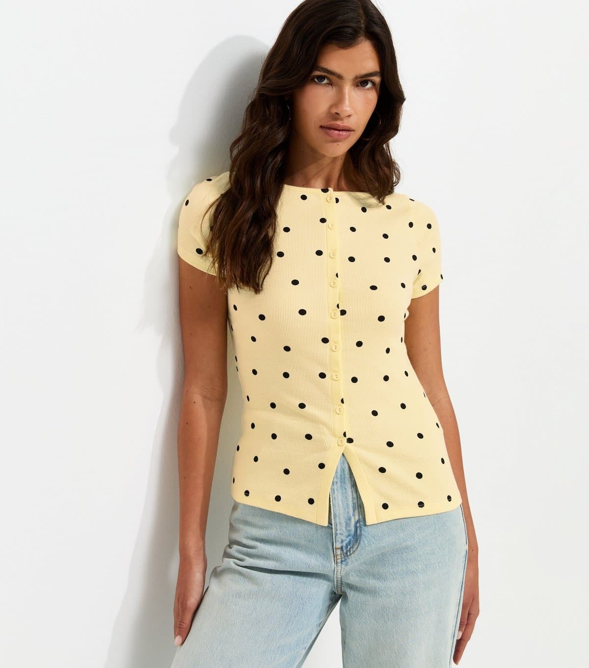 New Look Women's Yellow Cotton Rich Spot Print Button Through Baby Tee T-Shirt New Look