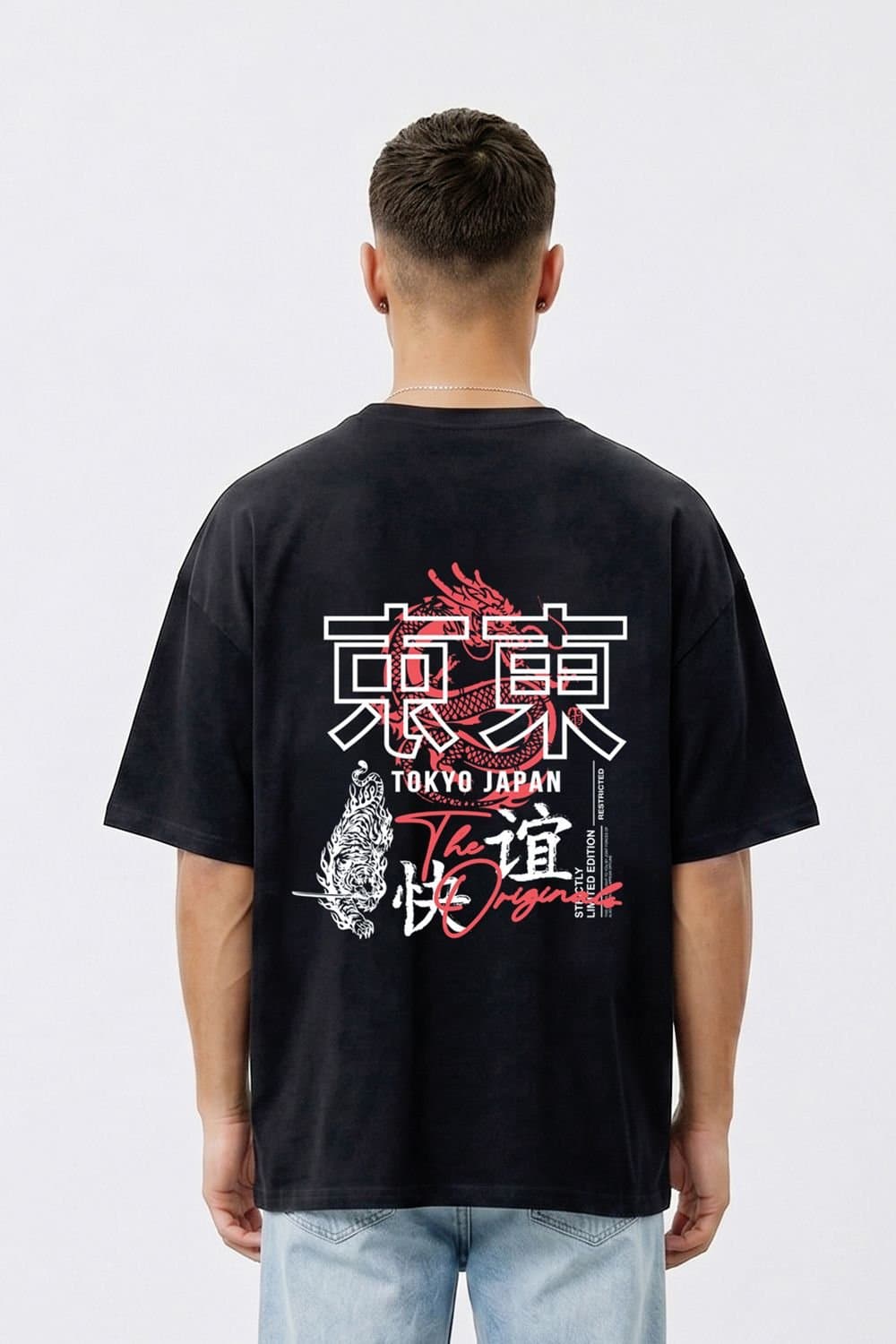 LONDON ATTITUDE LONDON ATTITUDE Men's Tokyo Dragon Oversized Heavyweight Cotton T-Shirt in Black