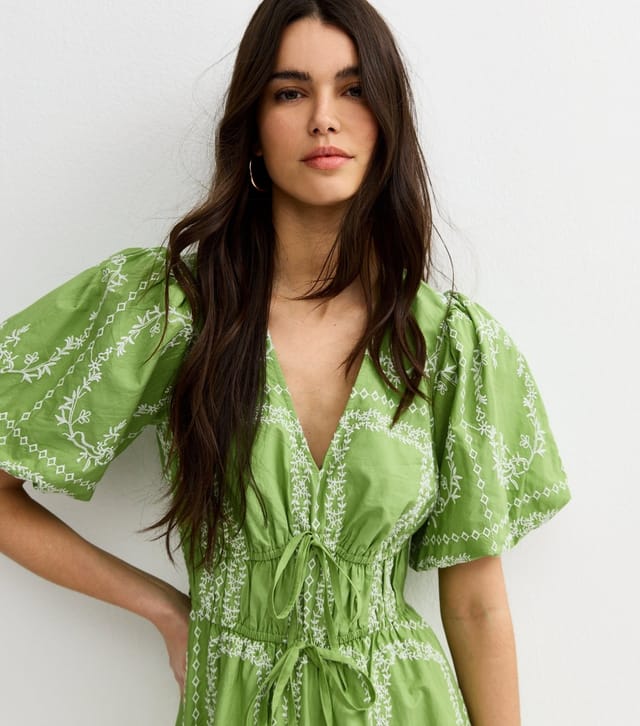 New Look Women's Bright Green Embroidered Puff Sleeve Midi Dress New Look - 3