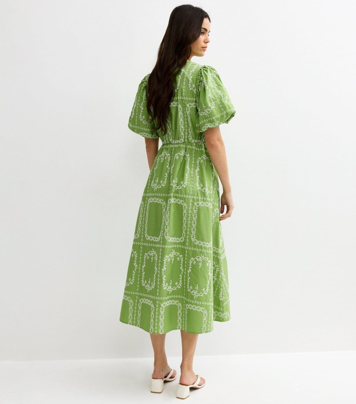 New Look Women's Bright Green Embroidered Puff Sleeve Midi Dress New Look - 4