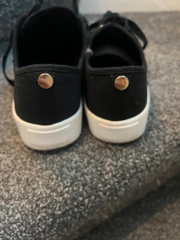 New Look Black canvas pumps - 1