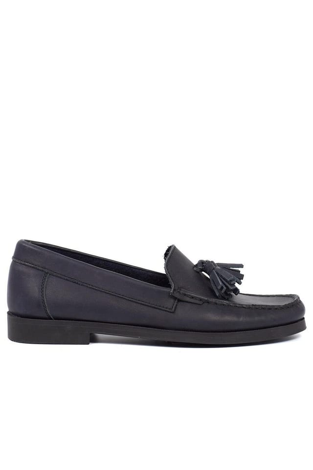 Jones Bootmaker Jones Bootmaker Women's Trish Leather Casual Moccasins in Black - 2