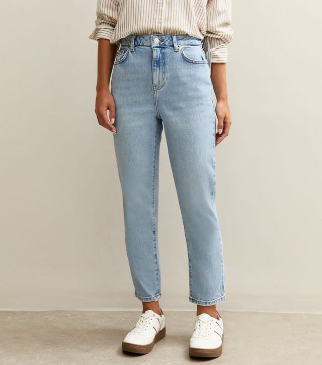 New Look Women's Petite Pale Blue Ankle Grazing Hannah Straight Leg Jeans New Look - 3