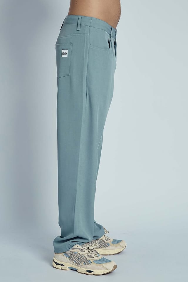 Native Youth Native Youth Men's Straight-Leg Tailored Trousers in Blue - 3