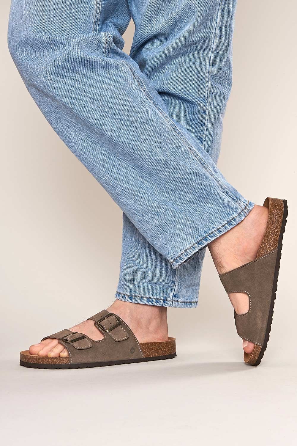 Moshulu Moshulu Men's 'Munich Suede' Suede Cork Mule Sandals in Taupe - 4