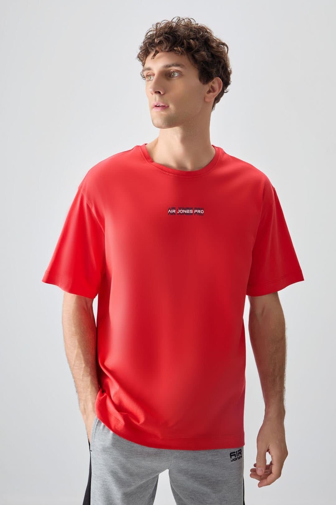 Tommy Life Tommy Life Men's Oversized Cotton Crew Neck Printed T-Shirt in Red