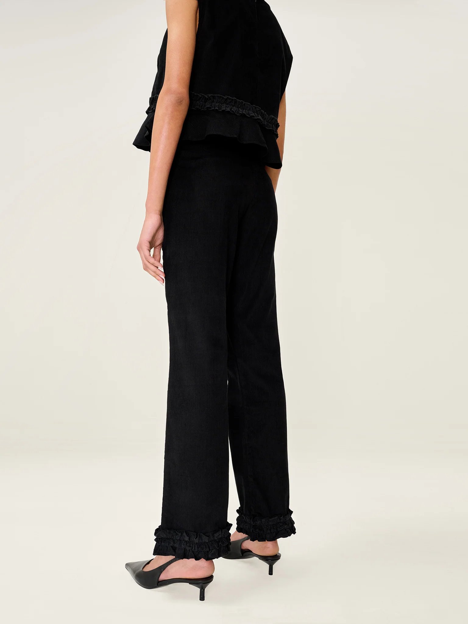 OMNES Olin Trouser in Black - 4