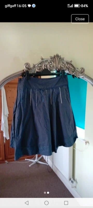The Unbranded Brand Ladies size 16 embroidered blue skirt