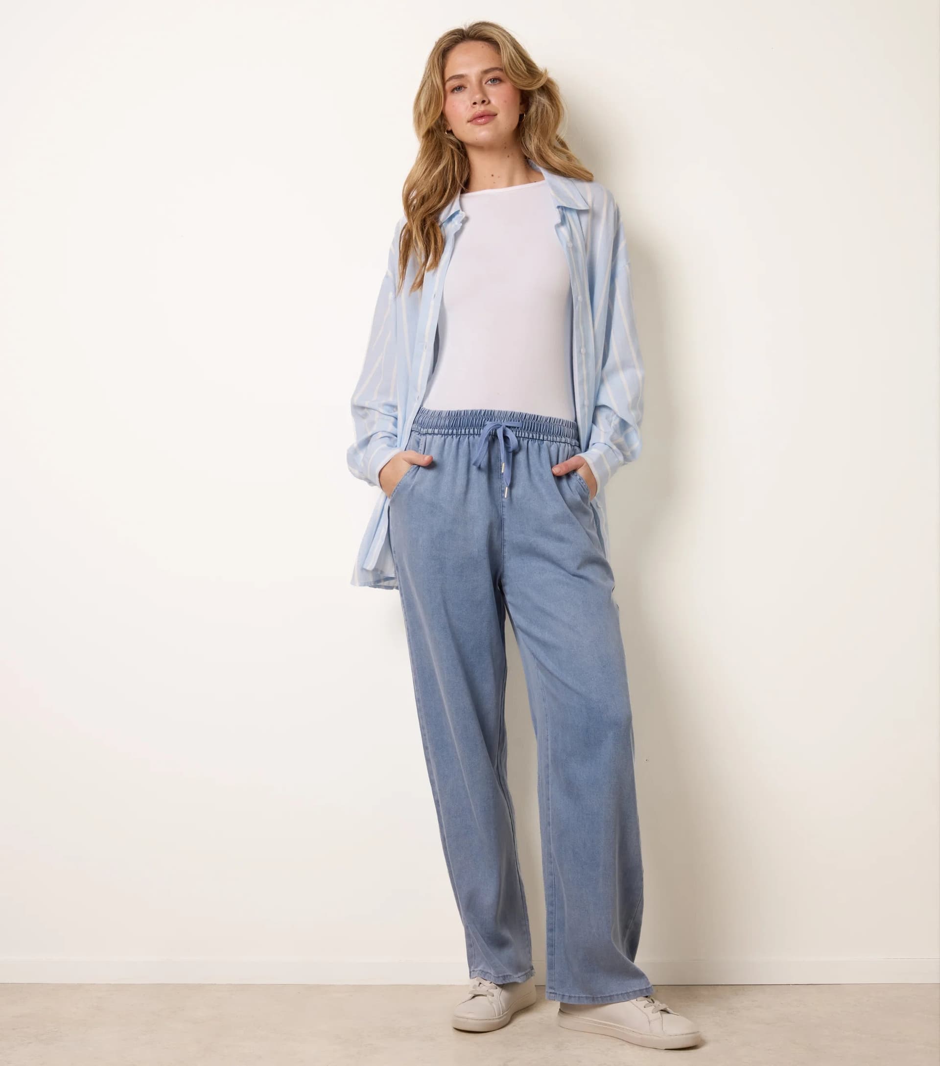 Blue Vanilla Elasticated Waist Wide Leg Jeans