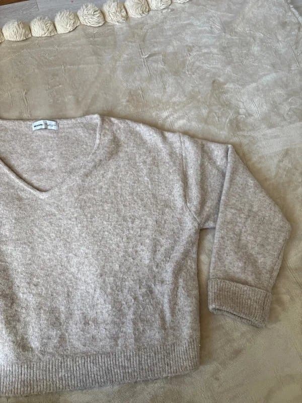 Bershka Bershka cream knitted jumper
