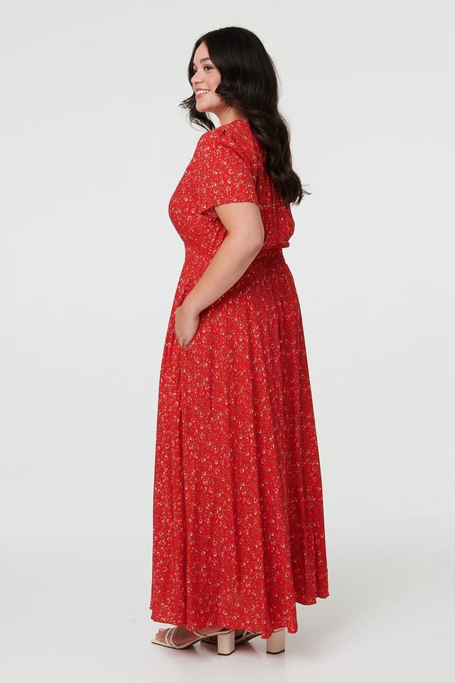 Izabel London Izabel London Women's Curve Ditsy Floral A-Line Maxi Dress in Red - 3