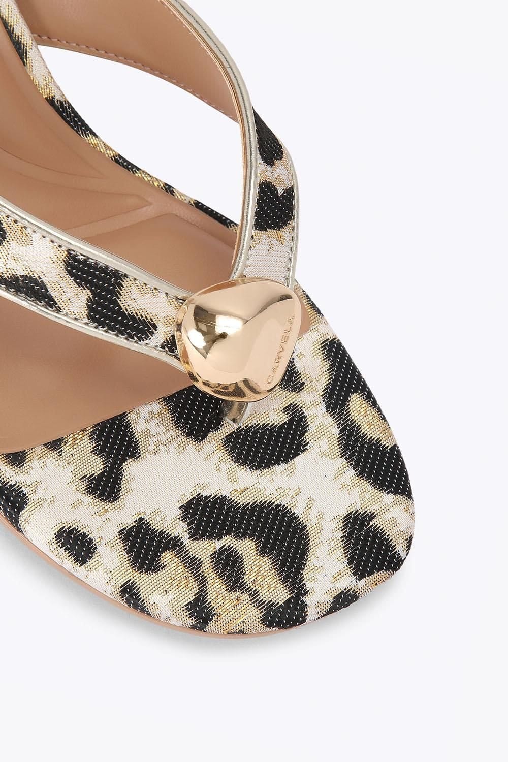 Carvela Carvela Women's 'Sorano Block' Fabric Sandals - 4