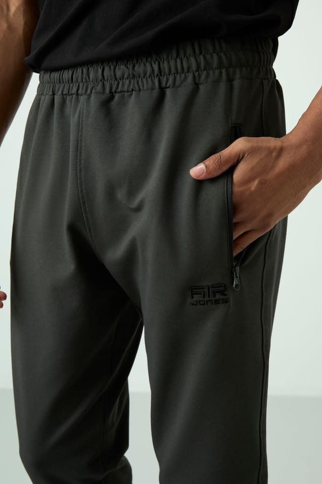 Tommy Life Tommy Life Men's Solid Jogger Sweatpants in Dark Green - 3