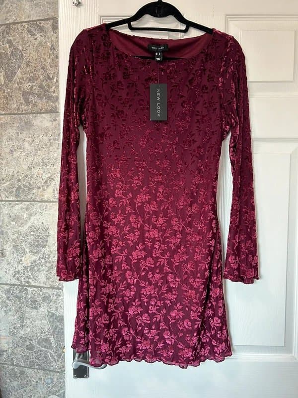 New Look Burgundy velvet dress