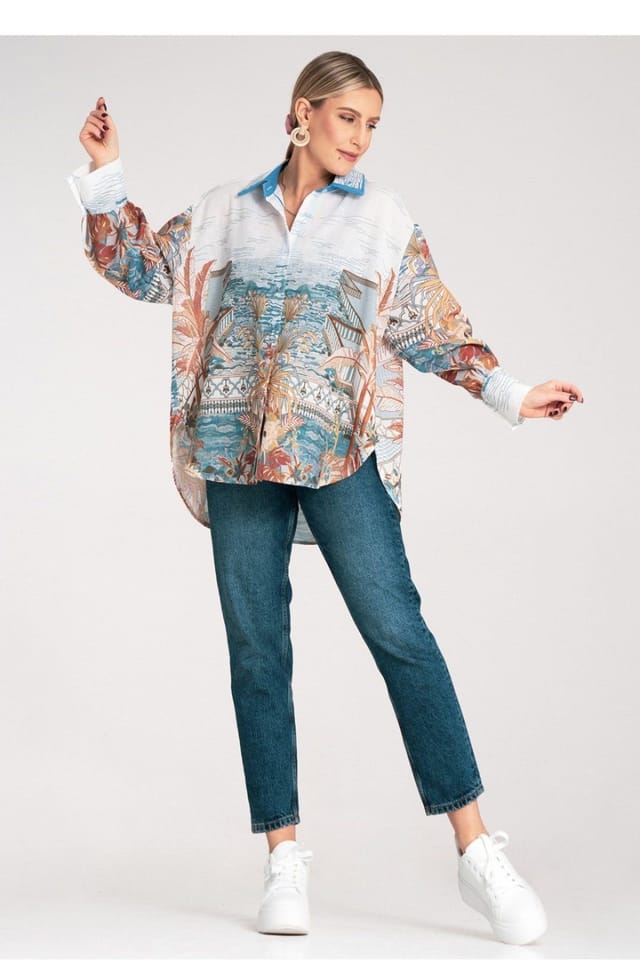 Love Lace Love Lace Women's Light Oversize Long Sleeve Shirt Print in Blue - 2