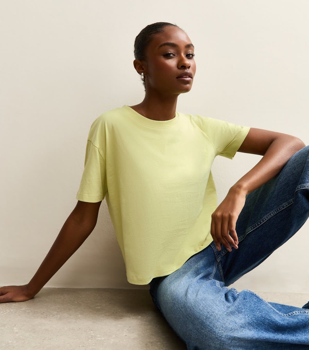 New Look Women's Light Green Cotton Boxy Fit T-Shirt New Look