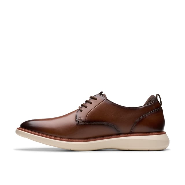 Clarks Clarks Men's Brantin Plain Dark Tan Leather Lace Up in Brown - 2