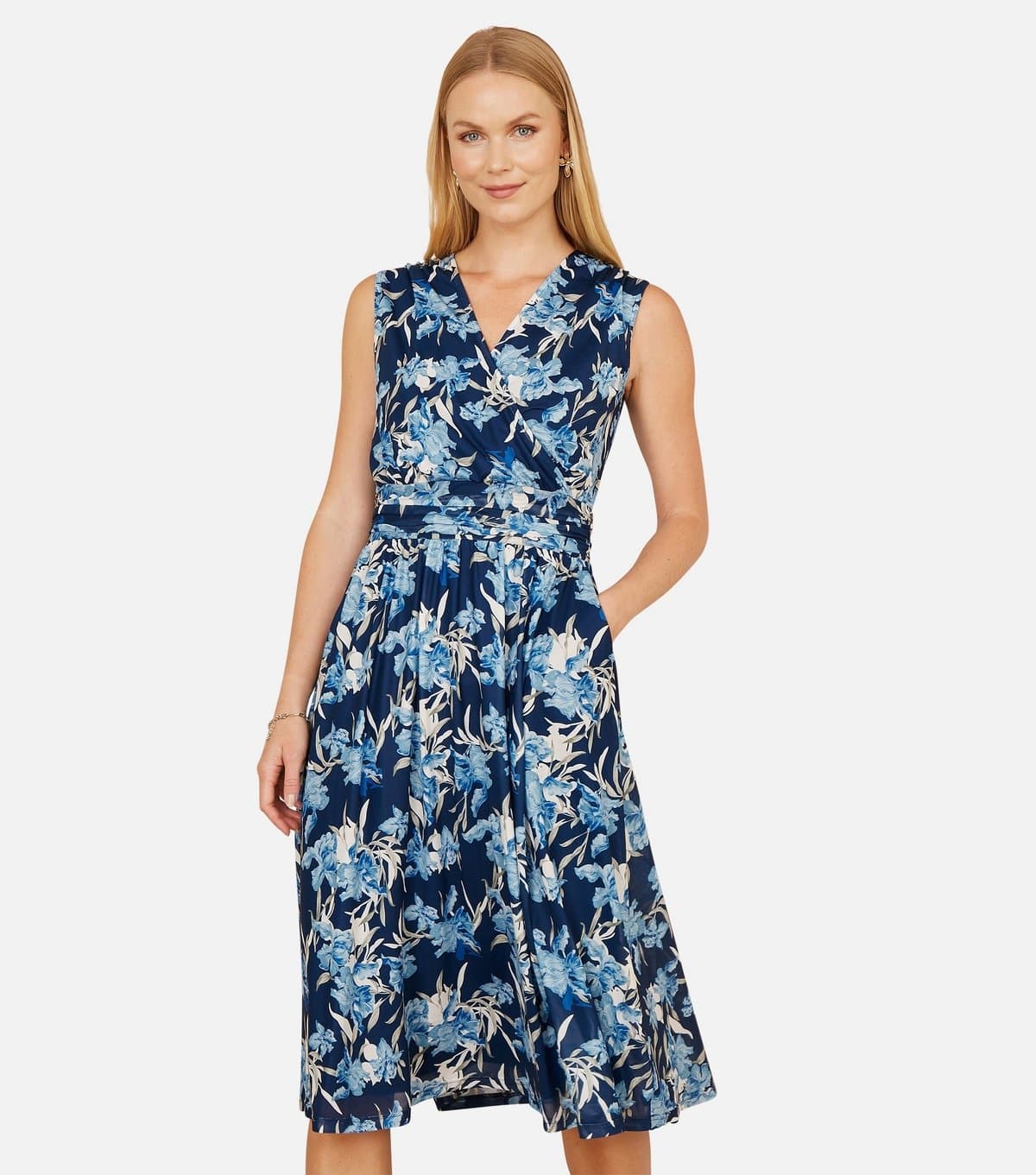 Yumi Women's Blue Floral Print Wrap Front Midi Dress Yumi New Look