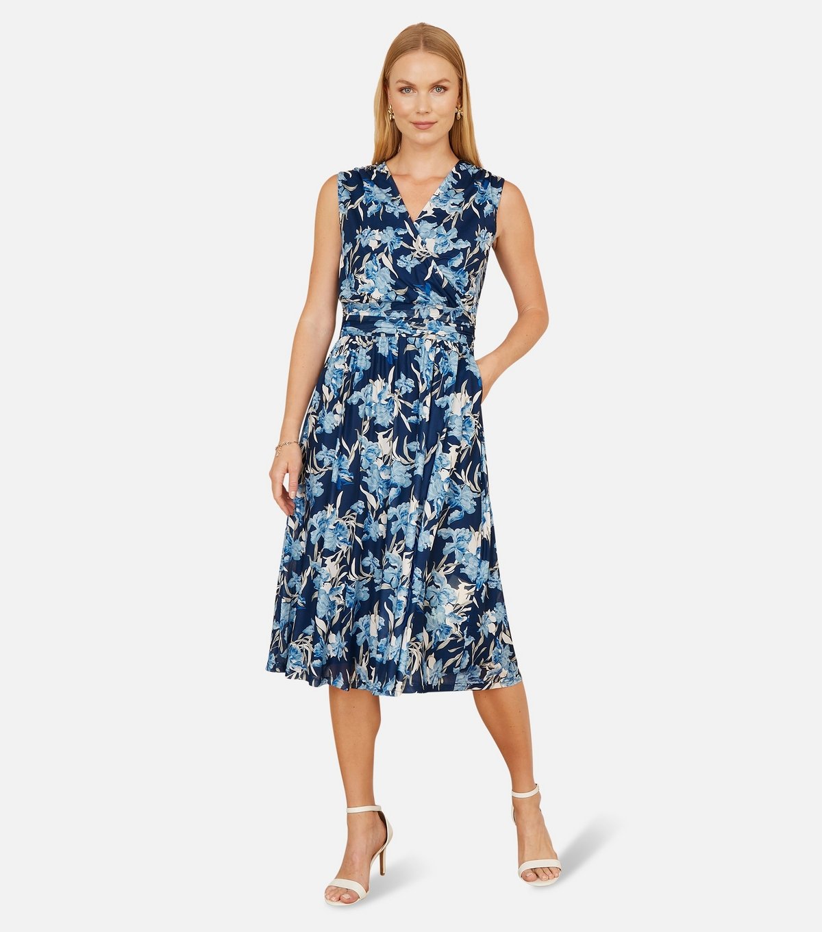 Yumi Women's Blue Floral Print Wrap Front Midi Dress Yumi New Look - 2