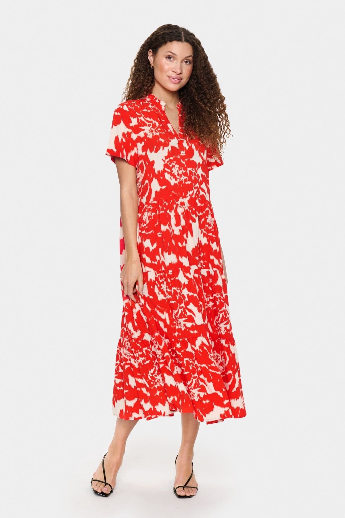 Saint Tropez Saint Tropez Women's EdaSz Short Sleeve Maxi Dress in Scarlet