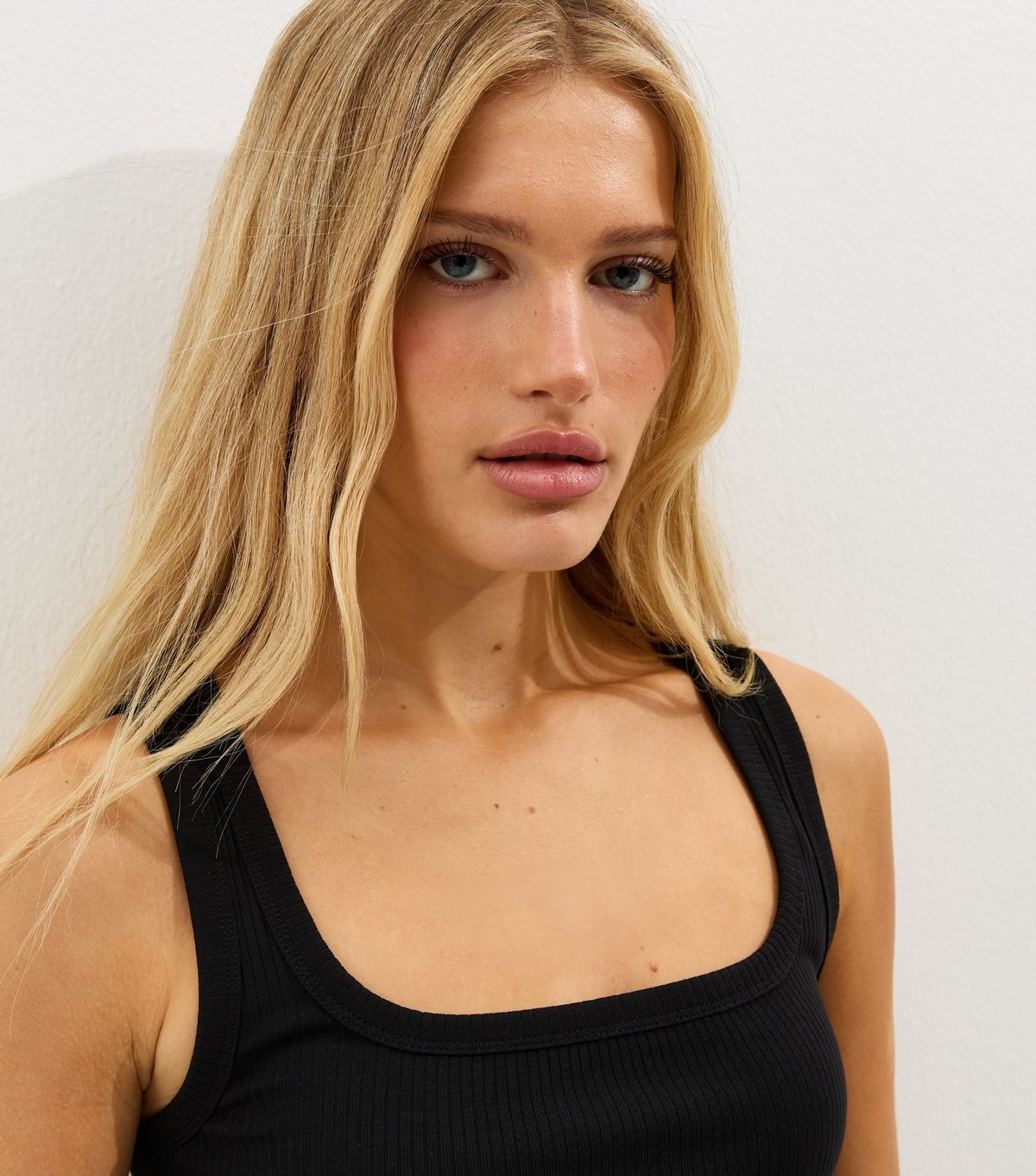 New Look Women's Black Square Neck Vest Top New Look - 3