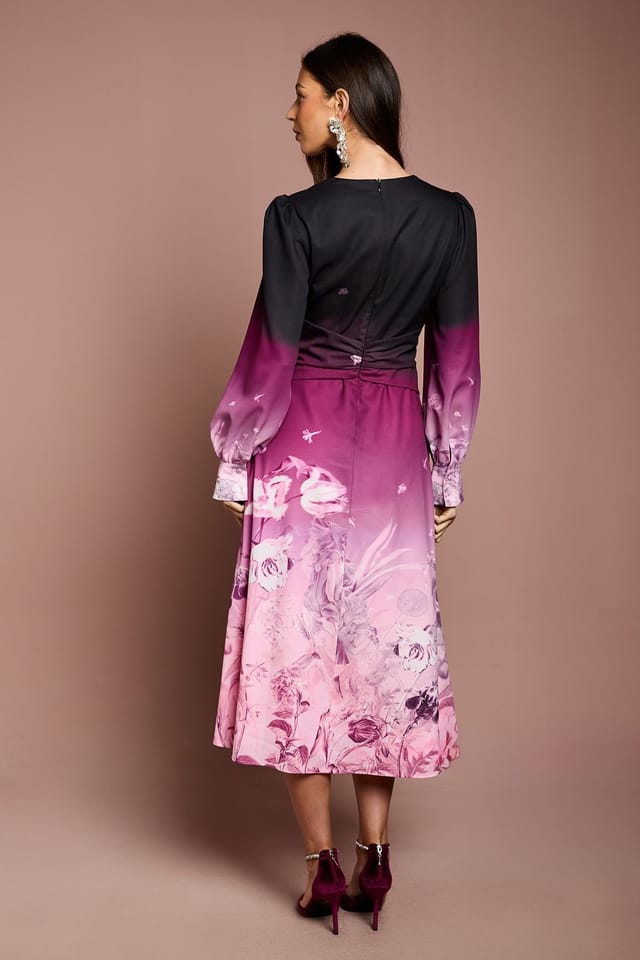 Coast Coast Women's Pleat Waist Boarder Print Organza Midi Dress in Berry - 3