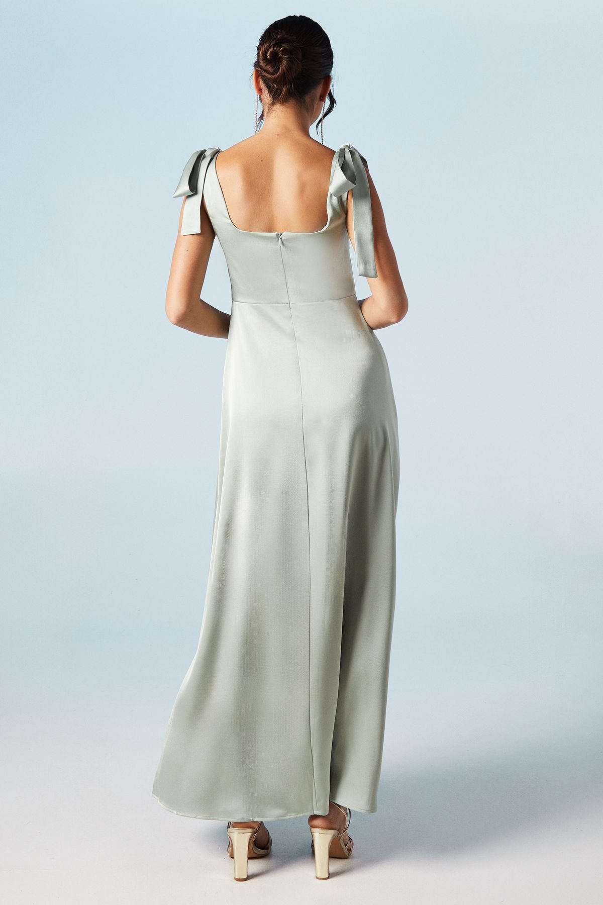 Oasis Oasis Women's Satin Tie Shoulder Midi Bridesmaid Dress in Sage - 3