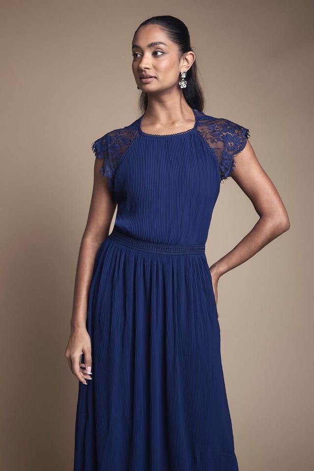 Oasis Oasis Women's Delicate Lace Bodice Maxi Bridesmaid Dress in Navy - 2