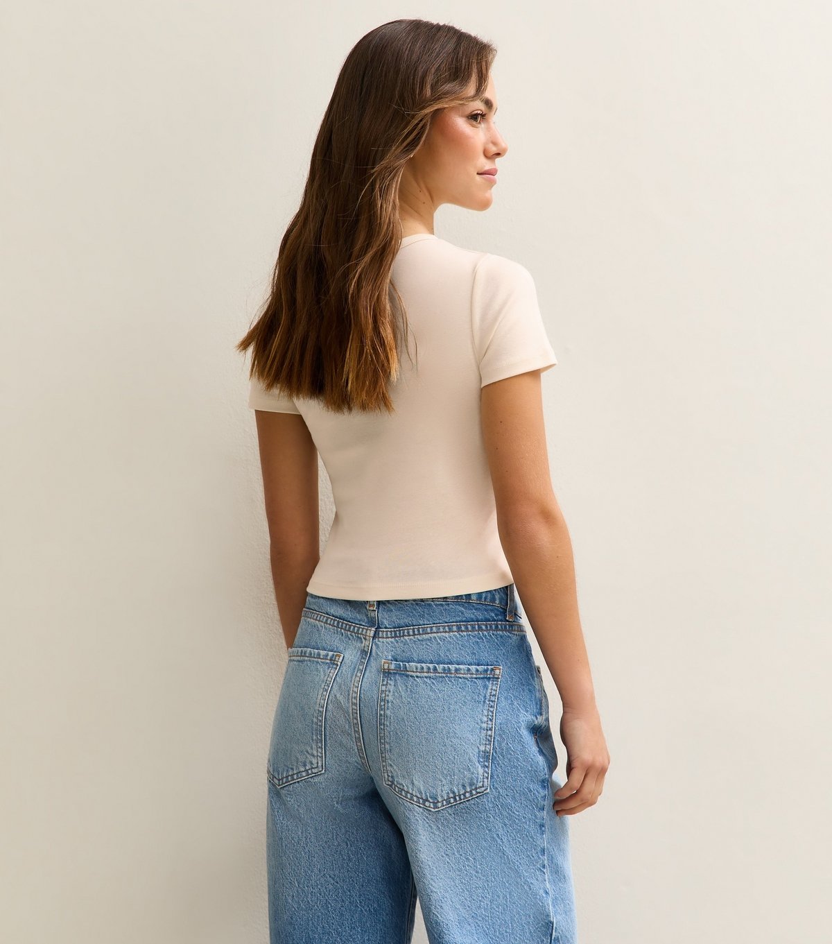 New Look Women's Petite Off White Short Sleeve T-Shirt New Look - 4