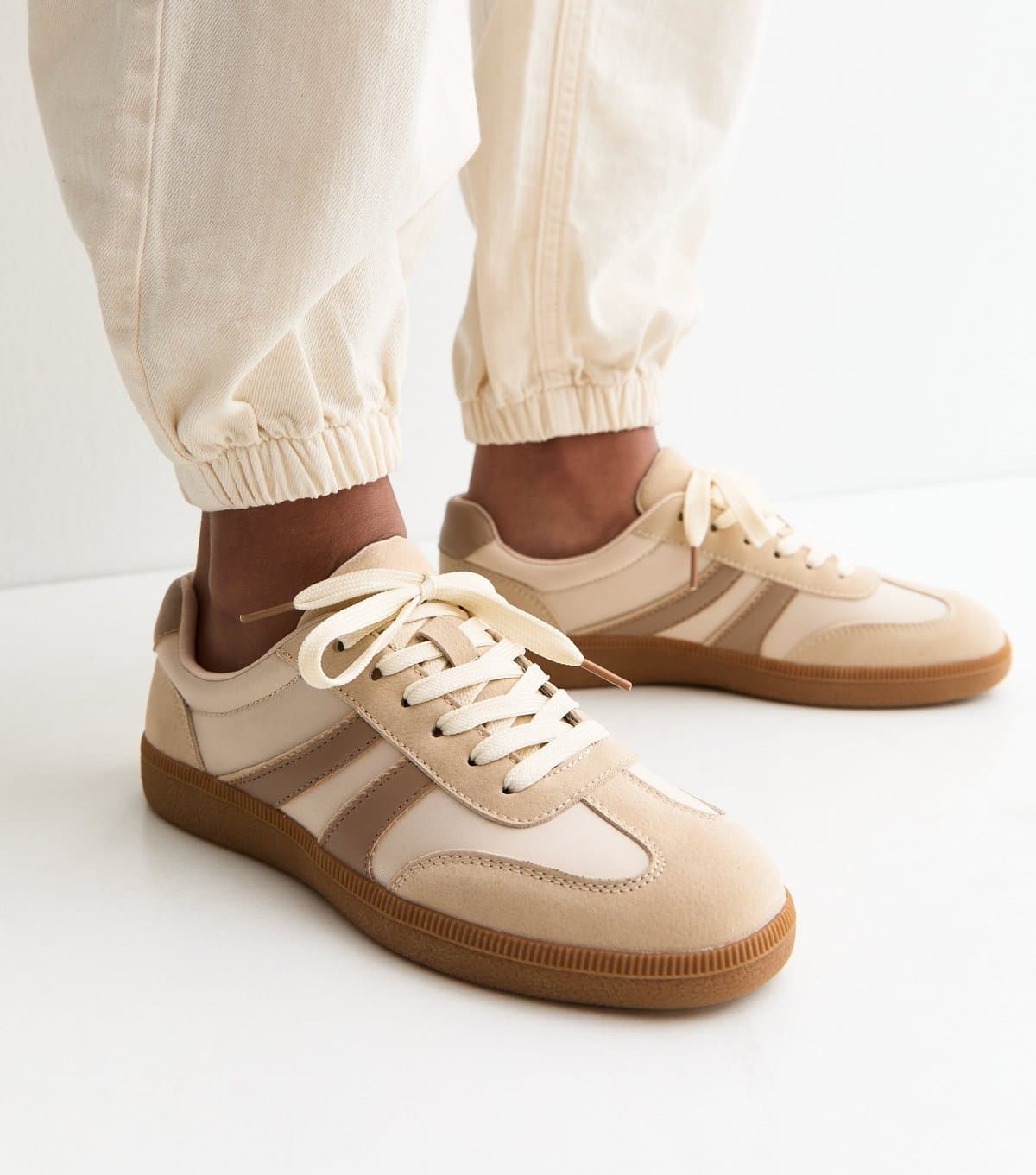 New Look Women's Off White Contrast Panel Gum Sole Trainers Vegan New Look