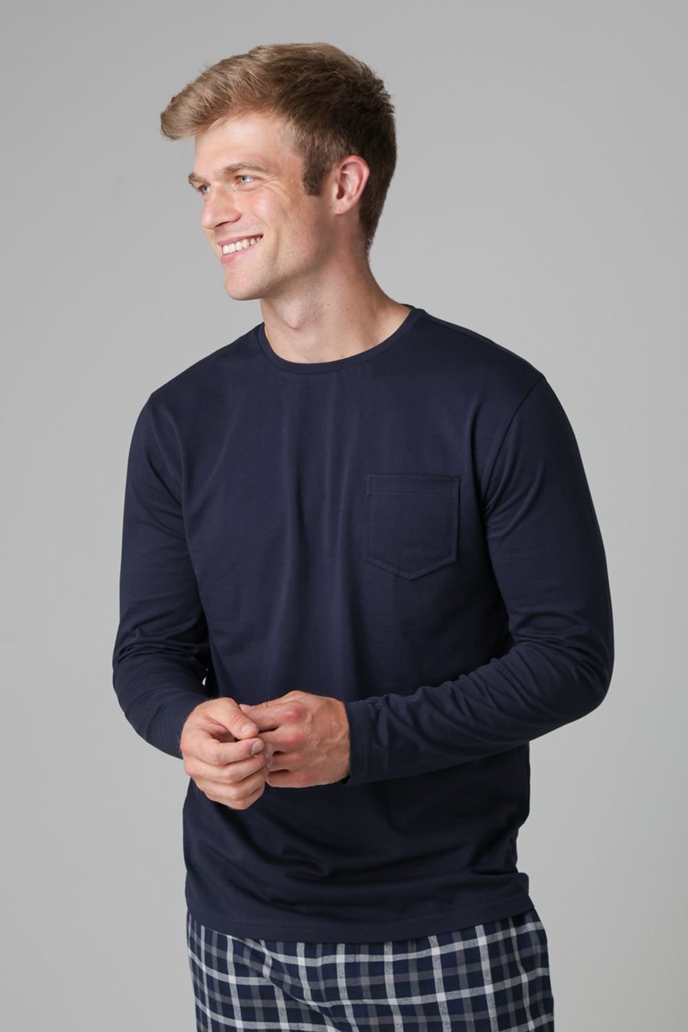 Tokyo Laundry Tokyo Laundry Men's Cotton Long Sleeve Pyjama Set in Dark Navy - 3