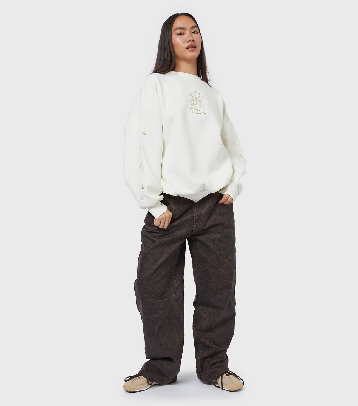 Skinnydip Women's White Disney Gold Living in a Fantasy Sweatshirt Skinnydip New Look - 2