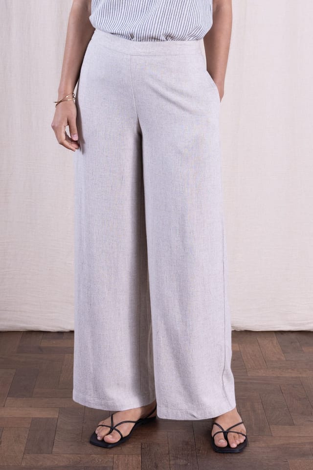 Nomads Clothing Nomads Clothing Women's Women Linen Wide Leg Plain Trousers in Natural - 2