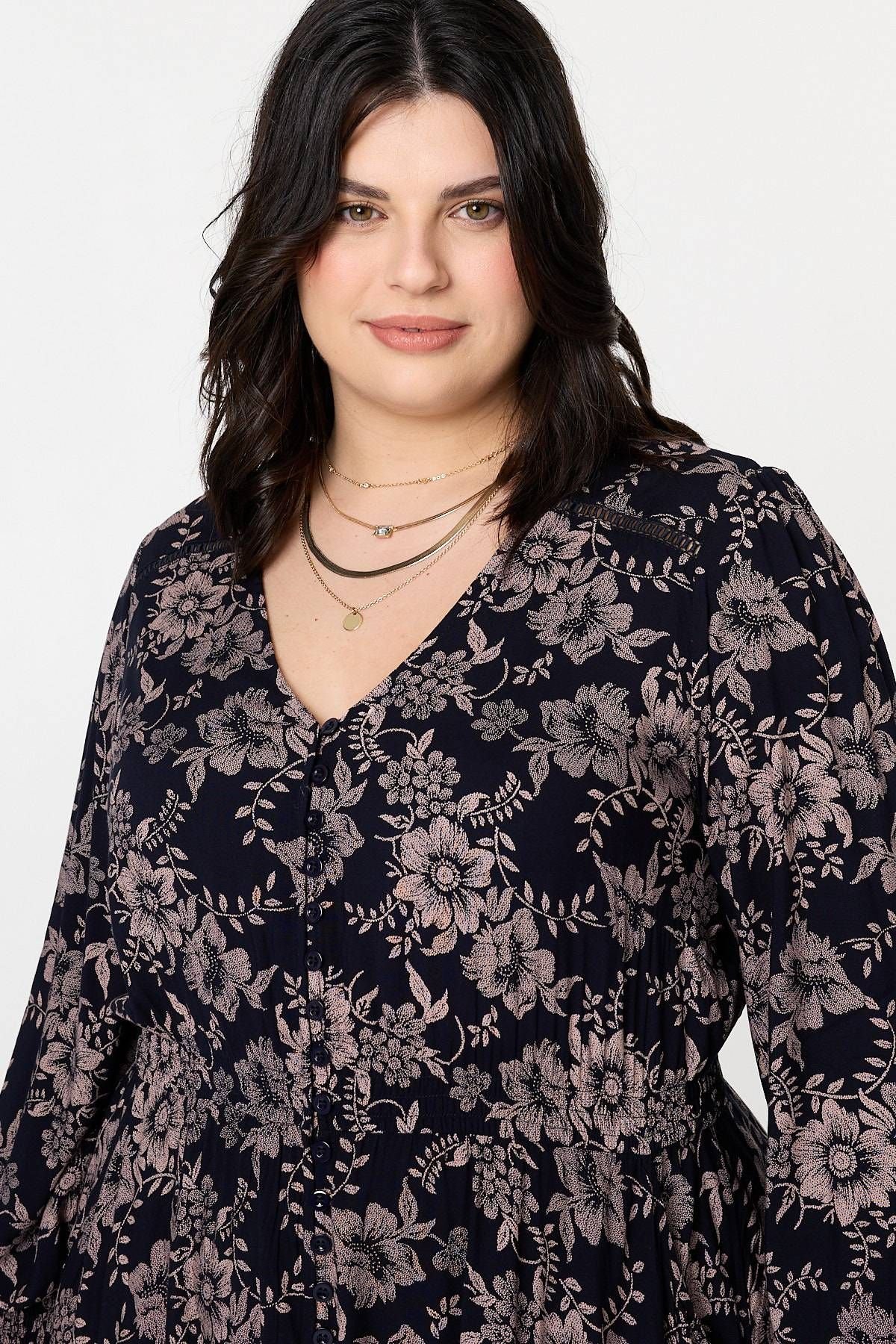 Izabel Curve Izabel Curve Women's Curve Floral Lace Long Sleeve Maxi Dress in Navy - 2