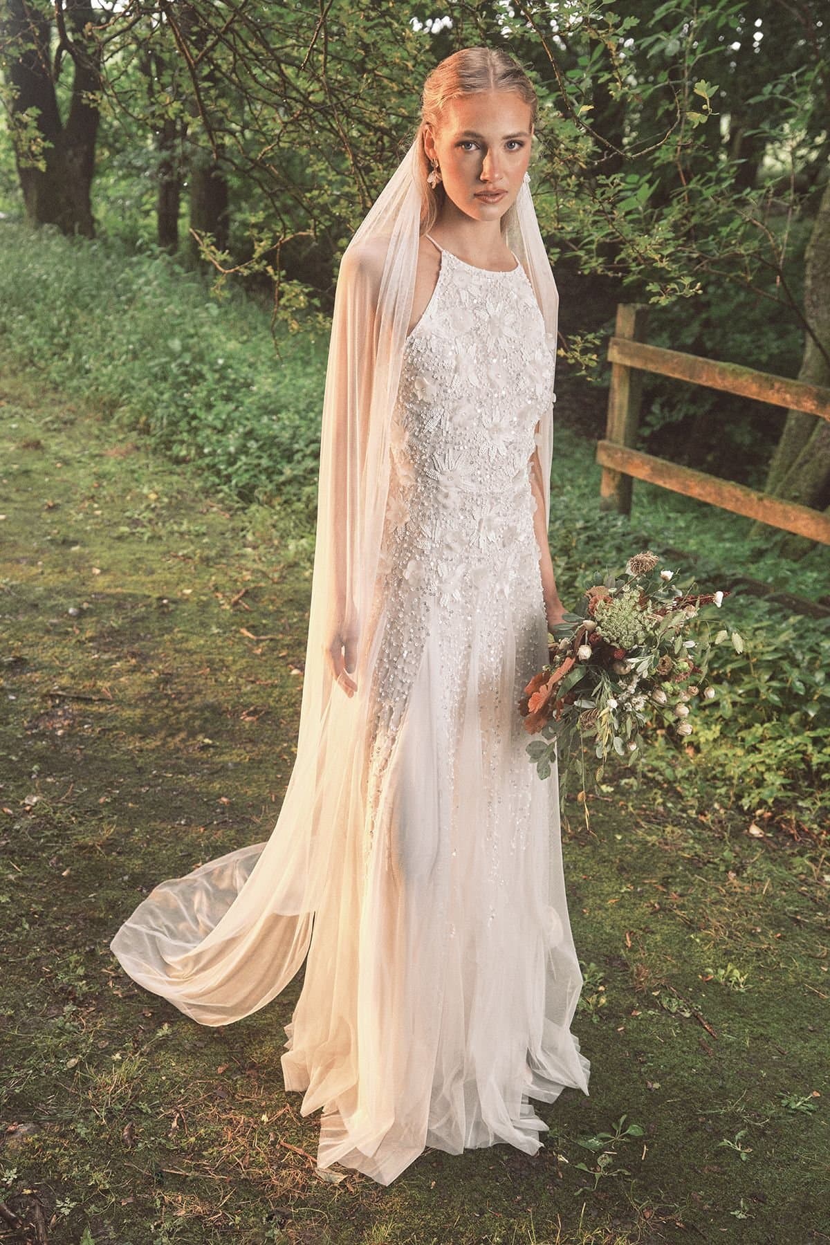 Coast Coast Women's Floral Embellished Tulle Wedding Dress in Ivory