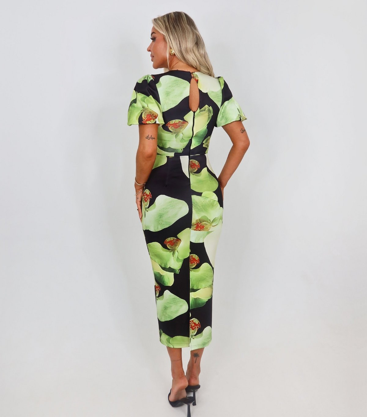 AX Paris Women's Black Floral Flutter Sleeve Midi Dress AX Paris New Look - 3