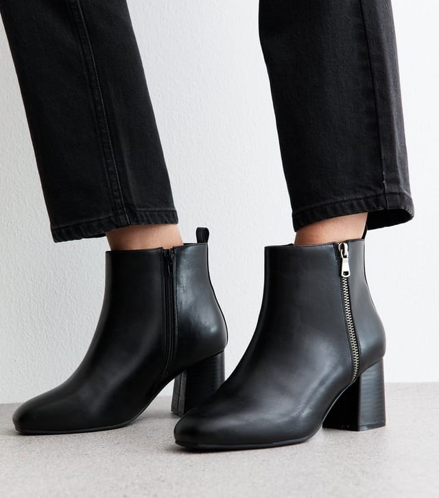 New Look Women's Extra Wide Fit Black Faux Leather Double Zip Heeled Ankle Boots Vegan New Look - 2