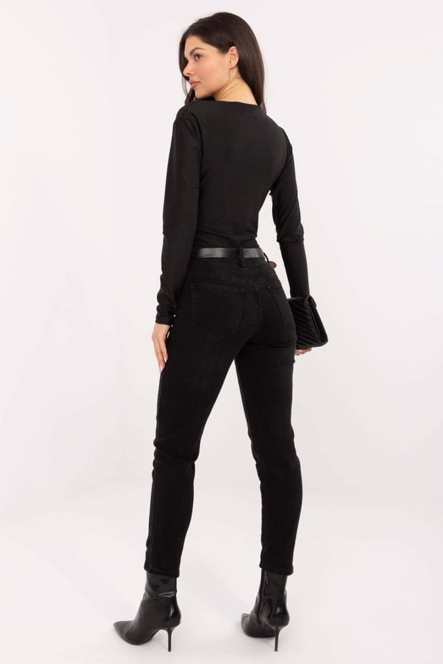 Love Lace Love Lace Women's Classic Tapered Skinny Fit Jeans Regular Waist in Black - 3