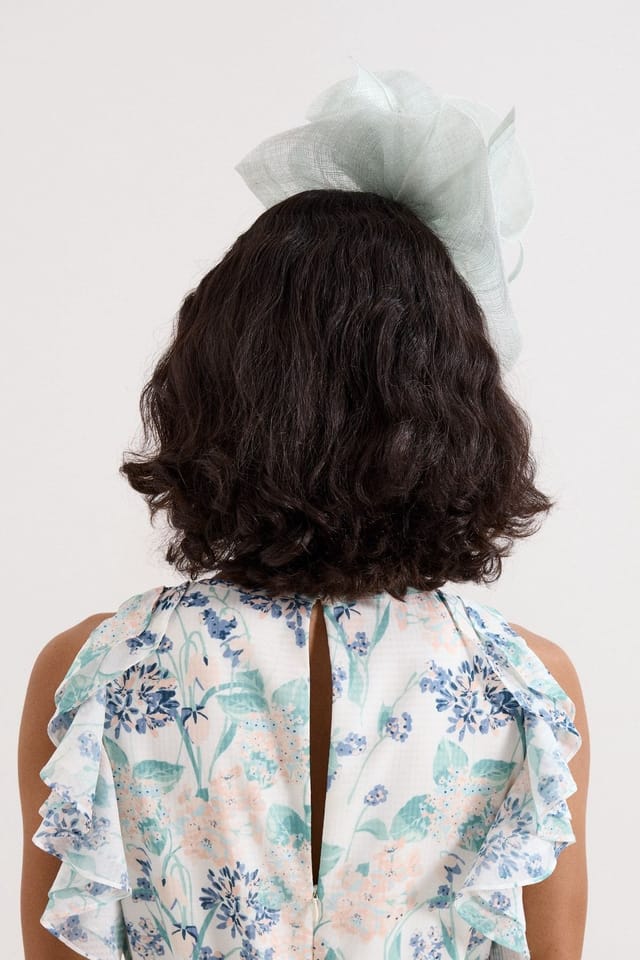 Phase Eight Phase Eight Women's Twist Detail Fascinator in Mint - 2