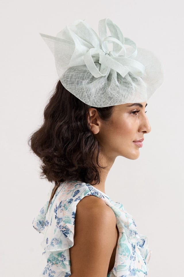 Phase Eight Phase Eight Women's Twist Detail Fascinator in Mint - 3