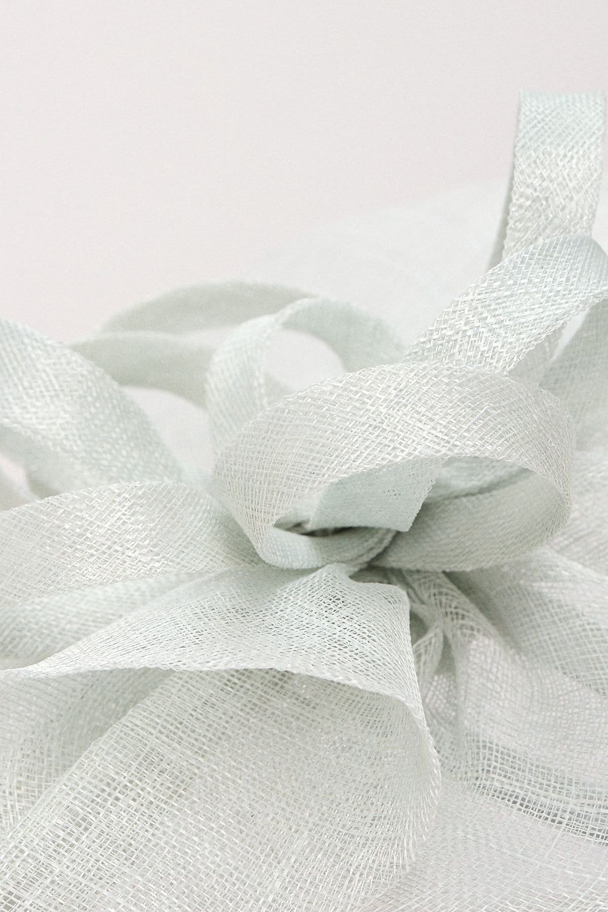 Phase Eight Phase Eight Women's Twist Detail Fascinator in Mint - 4
