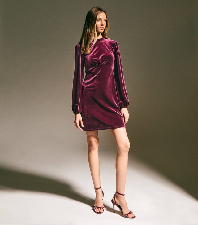 New Look Women's Dark Burgundy Velvet Long Sleeve Mini Dress New Look - 2