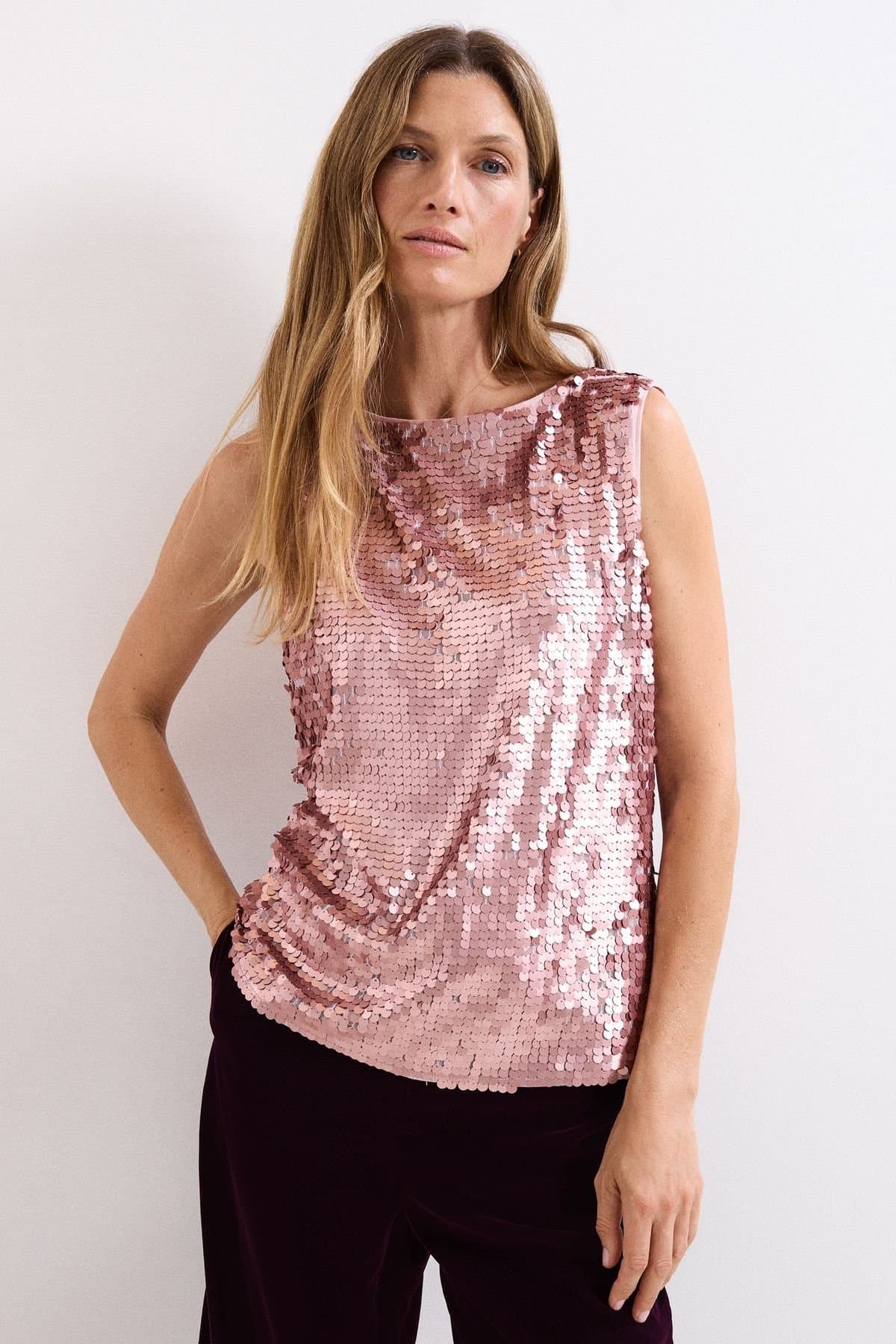Phase Eight Phase Eight Women's Tasha Sequin Top in Dusty Pink