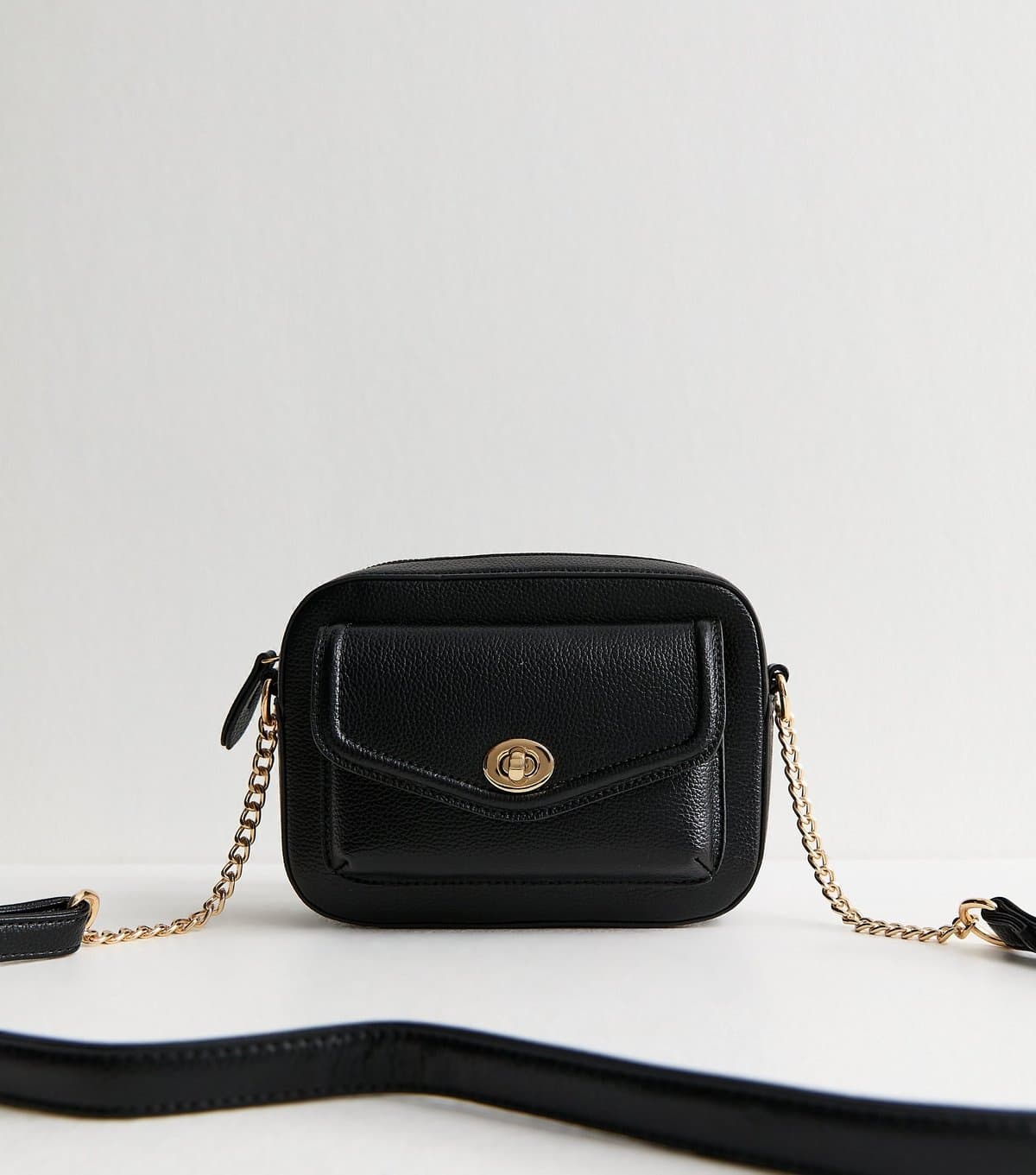 New Look New Look Black Grained Faux Leather Crossbody Bag