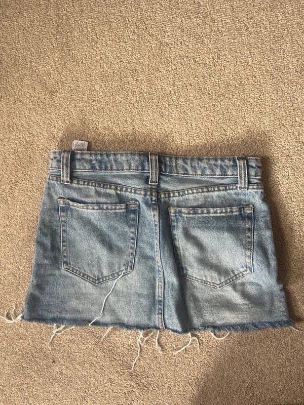 Bershka Bershka Denim Mini Skirt Size 4