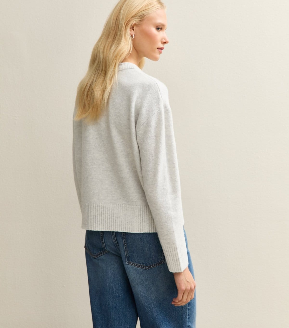 New Look Women's Light Grey Crew Neck Jumper New Look - 4